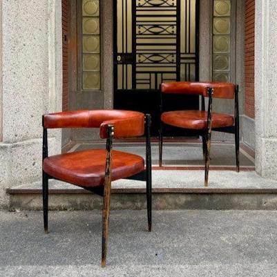 Pair of Italian Mid-Century Frateli Reguitti Leather Arm Chairs