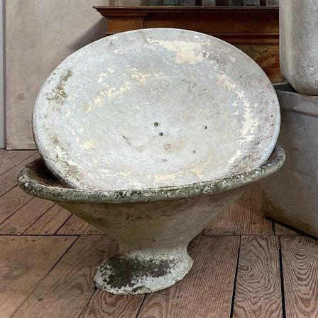 Willy Guhl Round Planter on Small Pedestal