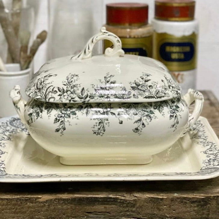 Rectangular Tureen with matching Presentation Dish