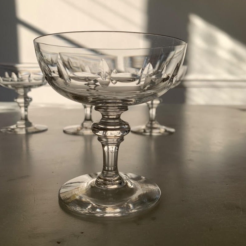 Set of 2 Champagne Glasses